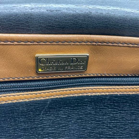 Dior Leather Shoulder Bag - Picture 7 of 8